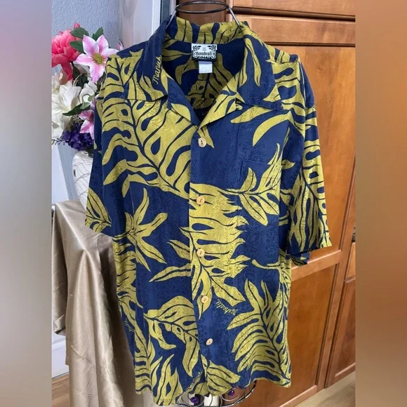Manuhealii Navy and Mustard Shirt - Picture 5 of 5